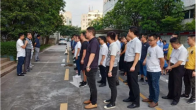 近日，深圳BPI倍特力舉行2019年度金秋拔河比賽，場(chǎng)面火爆！